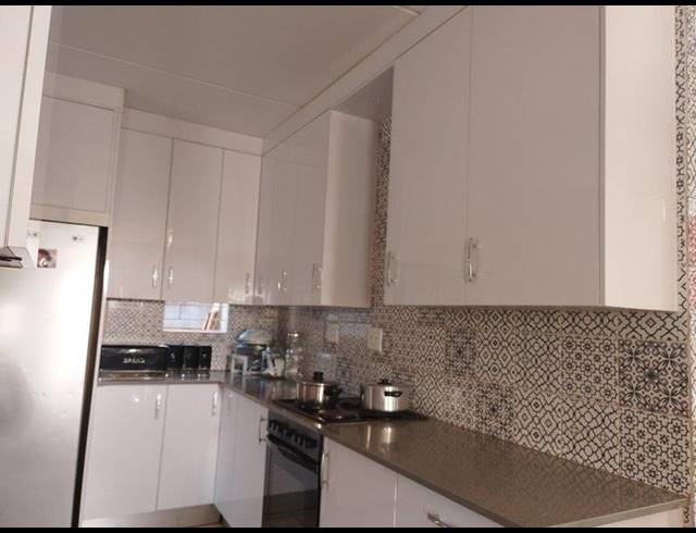 4 BEDROOM HOUSE FOR SALE IN LEOPARD’S REST